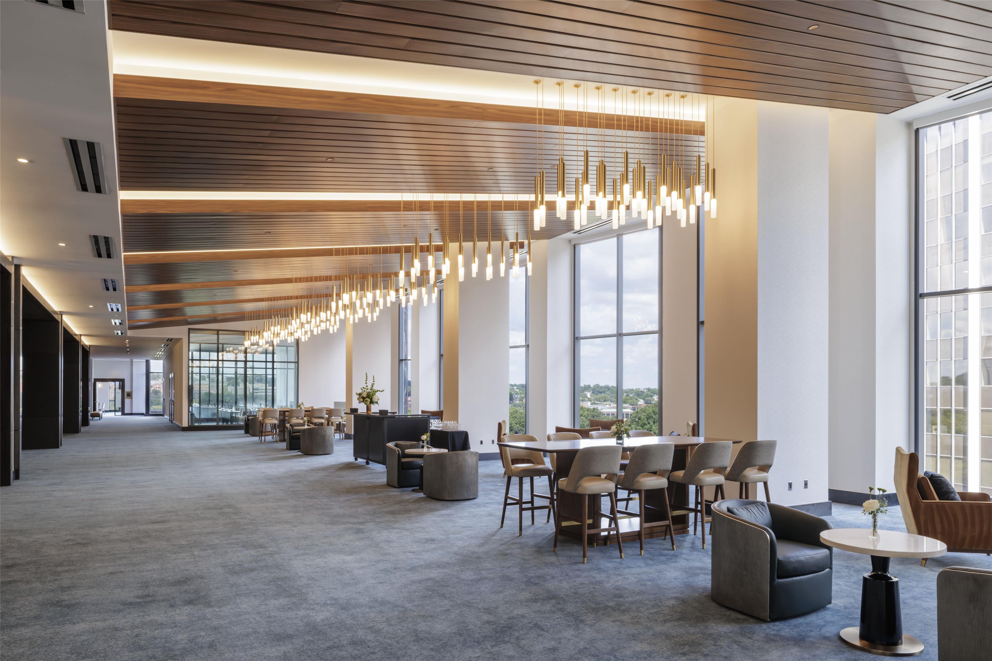 Hilton Arlington Rosslyn The Key - photo 34
