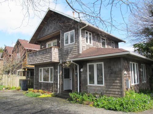 Harrison Street Inn - featured photo