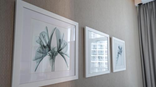 Bright Deluxe Studio canal view Special offer — 4-Star Luxury Hotel in Dubai, United Arab Emirates