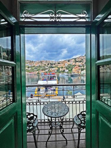 LOS 1 Neoclassic Harbour View — 4-Star Luxury Hotel in Symi, Greece