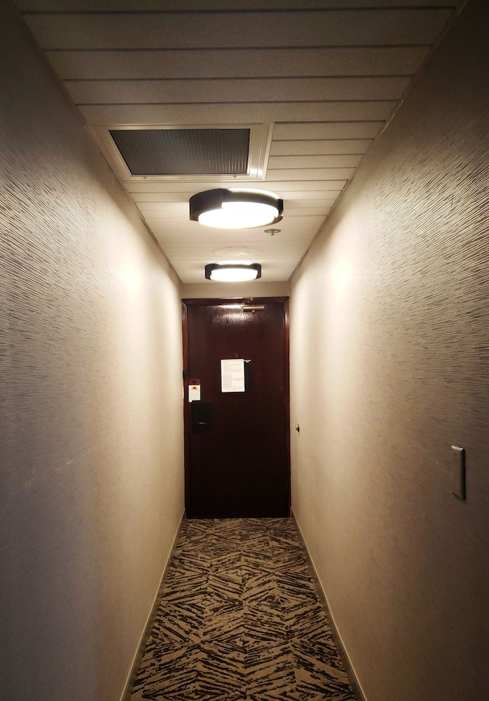 DoubleTree by Hilton Omaha Downtown - photo 9