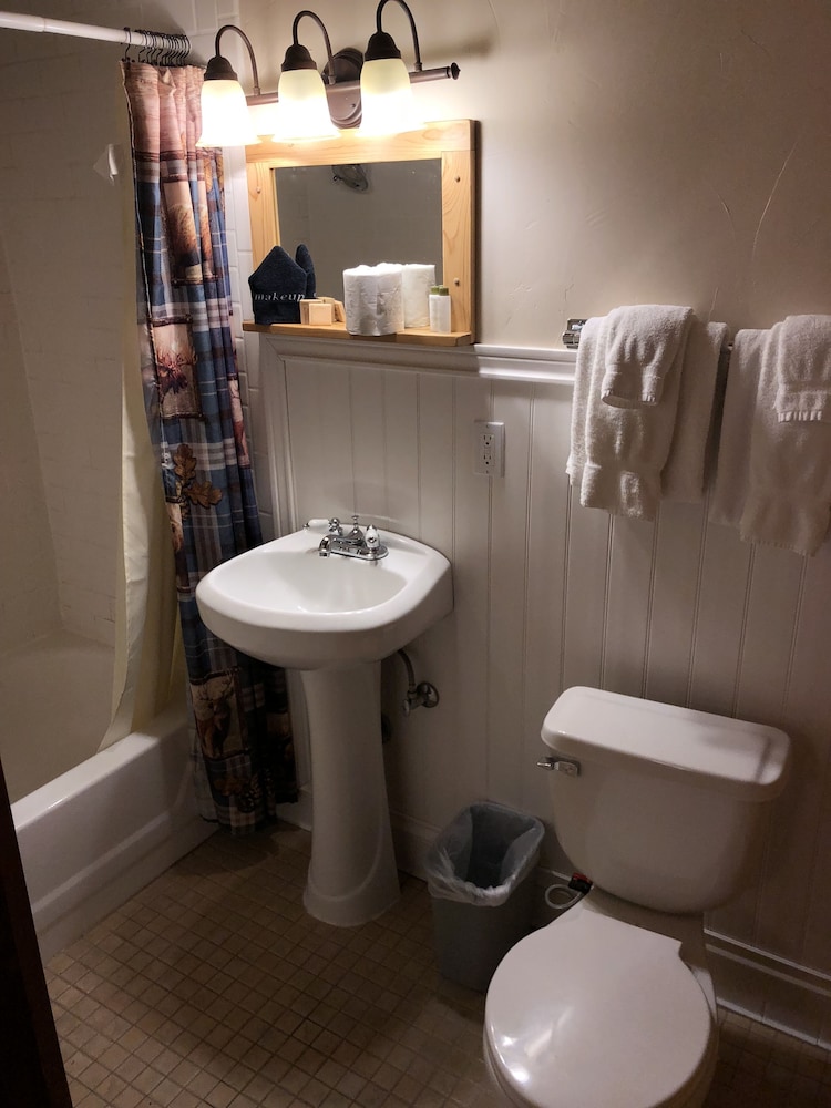 The Historic Madison Hotel Motel - photo 80
