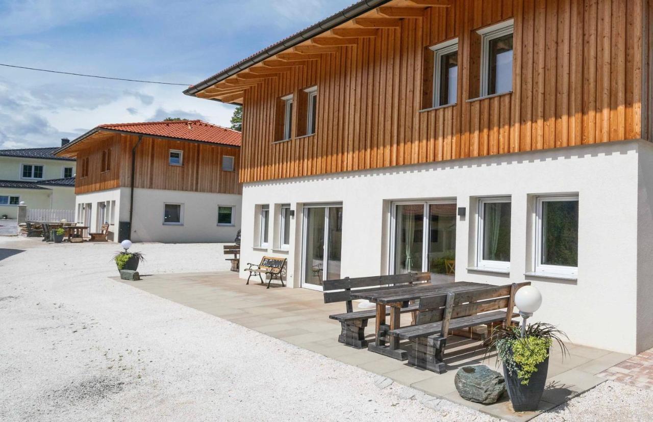 Ferienhaus4 familienfreundlich nahe Millstätter See voll ausgestattete 85m2 jedes Schlafzimmer eigenes Bad Sonnenterrasse ideal für Aktivitäten am See oder in den Bergen in Radenthein, Austria