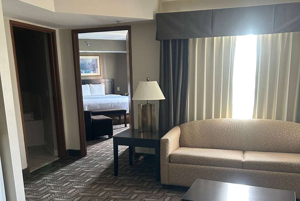Wyndham Garden Madison Fitchburg - photo 17