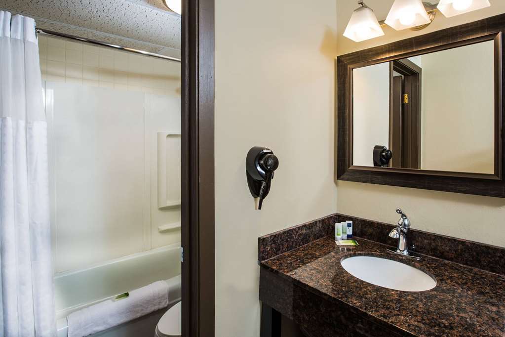 AmericInn by Wyndham Baxter Brainerd - photo 20