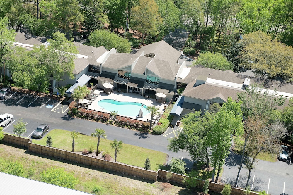 Hampton Inn Hilton Head - photo 45