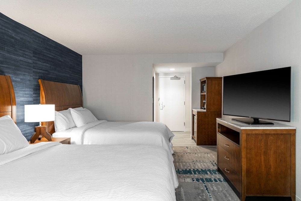 Hilton Garden Inn Arlington Courthouse Plaza - photo 19