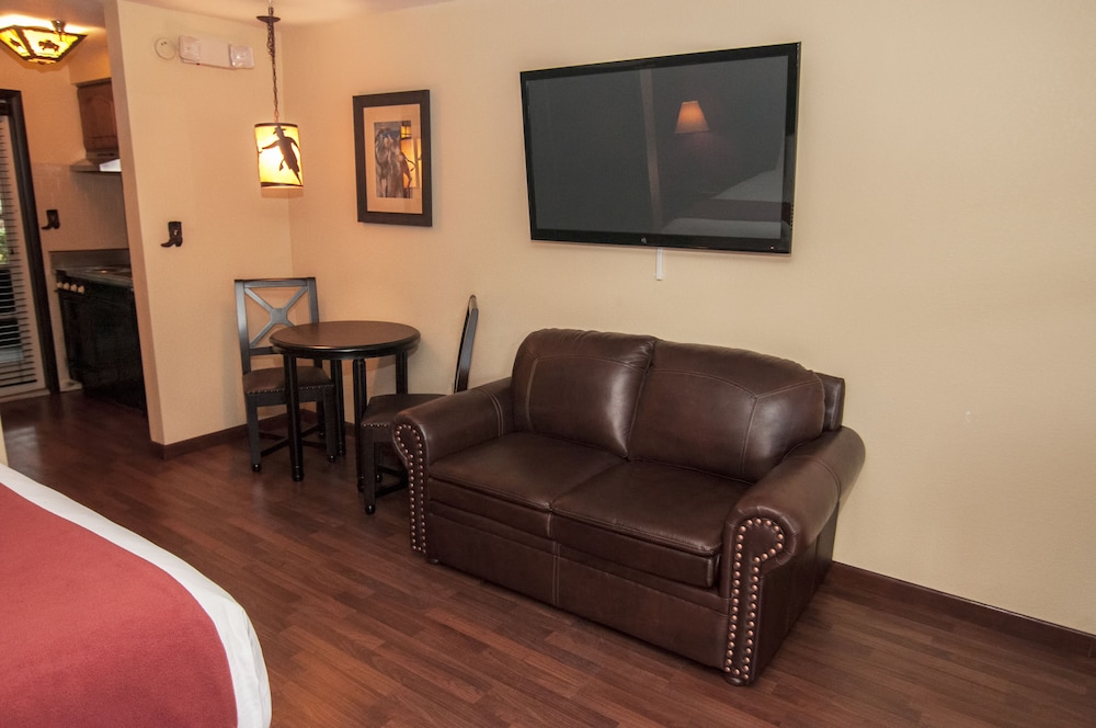 Westgate River Ranch Resort & Rodeo - photo 21