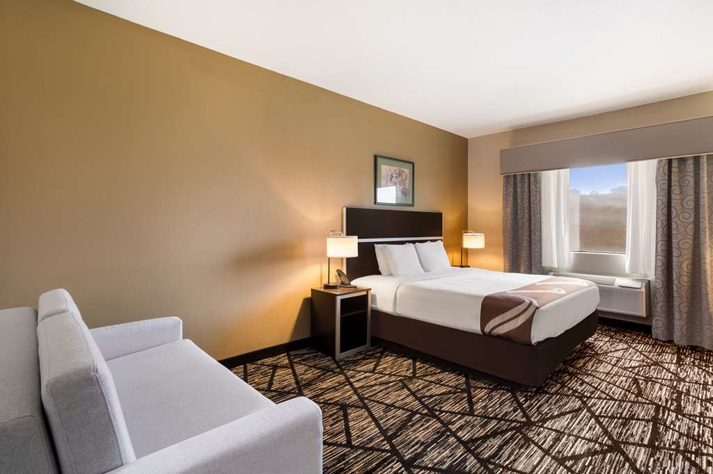 Quality Inn & Suites Pearl Jackson - photo 14