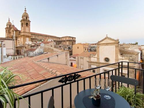 Lulom Rooftop Boutique Rooms — 4-Star Luxury Hotel in Palermo, Italy