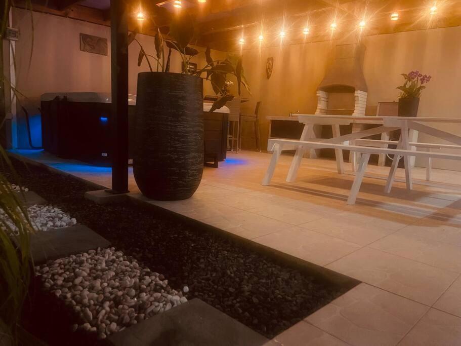 Le Jacquier Life House — 4-Star Luxury Hotel in Saint-Pierre, Réunion