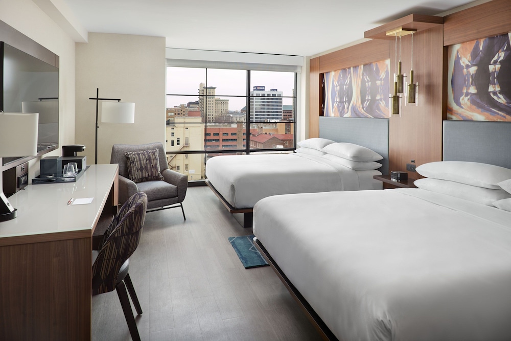 Marriott Knoxville Downtown - photo 8