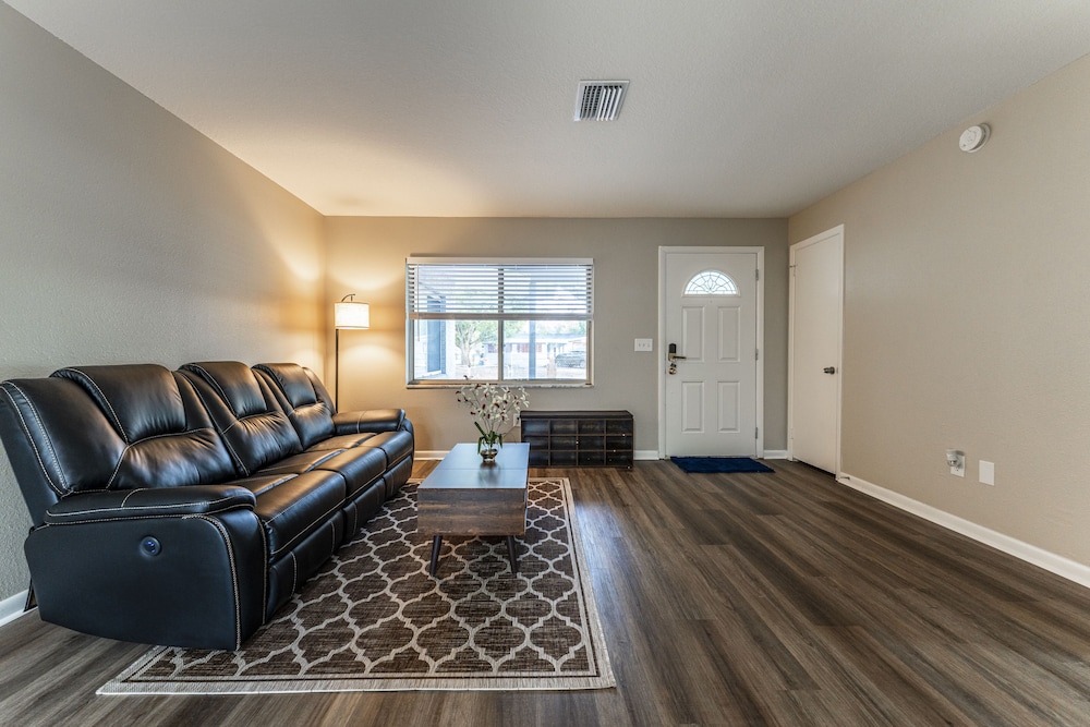 ZenHomes in Tampa near Busch Gardens - photo 18