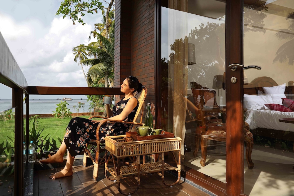UDS Backwater Resort — 4-Star Luxury Hotel in Alleppey, India
