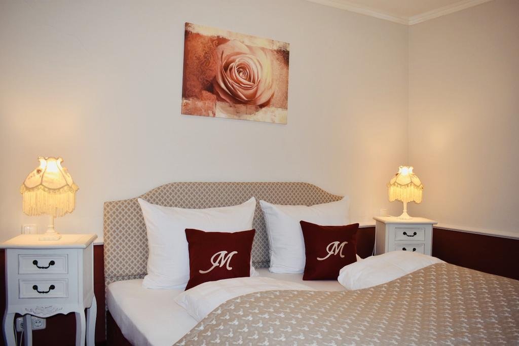 Hotel Mutz — hotel in Inning Am Ammersee
