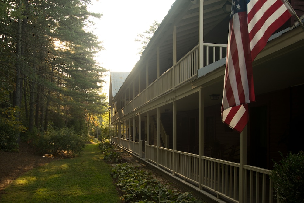 Glen Ella Springs Hotel & Restaurant - photo 40