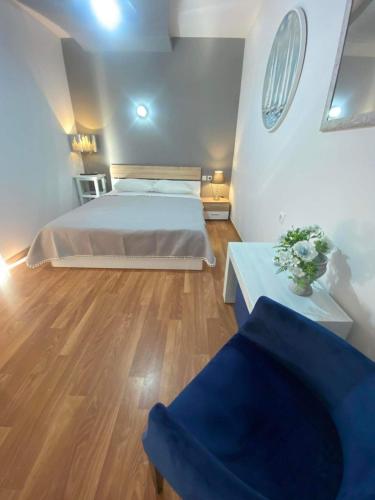 Lux in a Box Apartments in the Center — 4-Star Luxury Hotel in Nea Kallikrateia, Greece