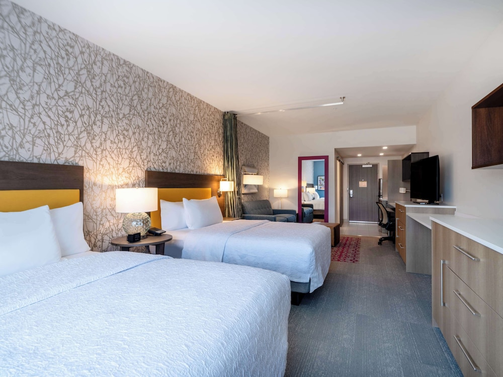 Home2 Suites by Hilton Santa Rosa Beach - photo 16