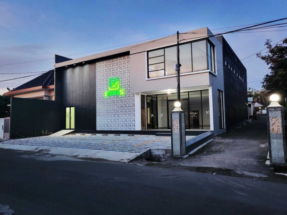 Cabin15 Syariah in Blitar, Indonesia