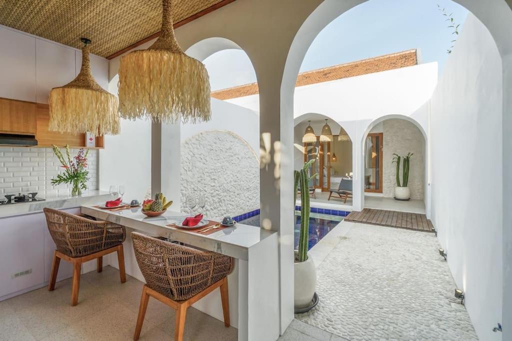 T&J4 Romantic 1BR pool villa walk to beach — 4-Star Luxury Hotel in Seminyak, Indonesia