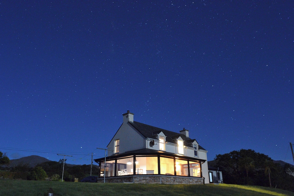 Casey House — 4-Star Luxury Hotel in Cork, Republic of Ireland