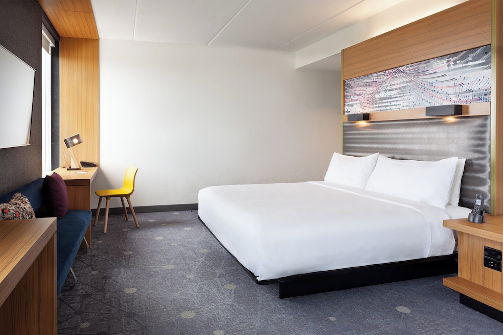 Aloft Jacksonville Tapestry Park - photo 11