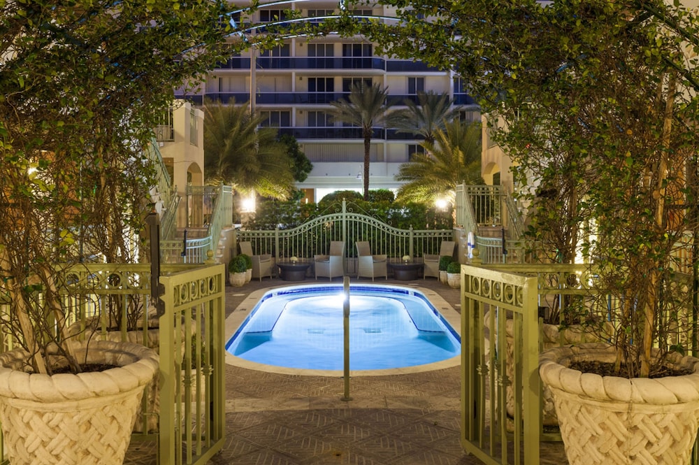 Sun Harbour Boutique Hotel - photo 32
