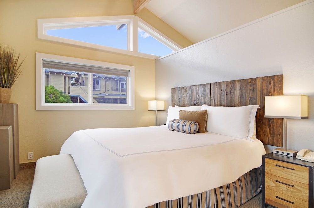 Cypress Inn On Miramar Beach - photo 25