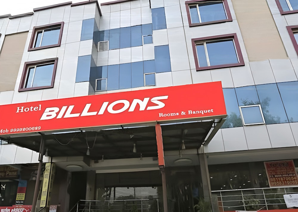 Hotel Billions - last minute hotel in Gurgaon