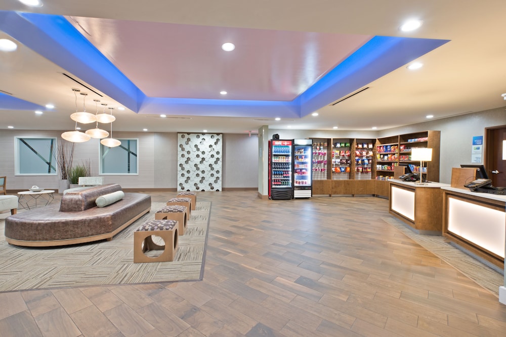 Holiday Inn Express & Suites New Cumberland by IHG - photo 34