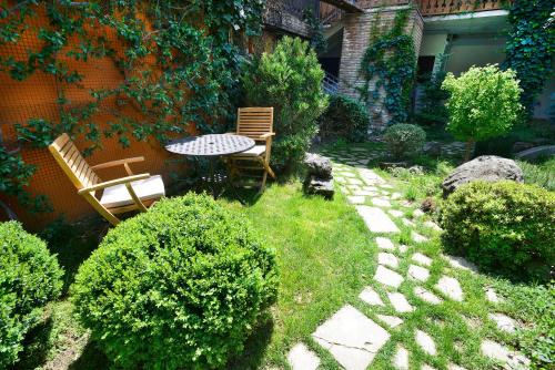 The Zodiac Garden Hotel