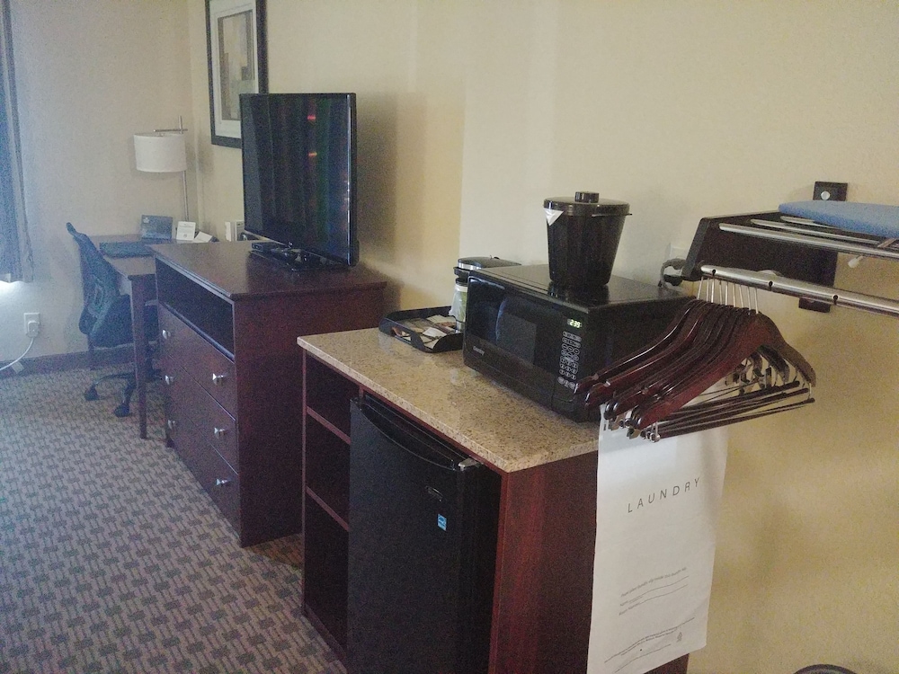 Cobblestone Hotel & Suites Broken Bow — Broken Bow — photo 5