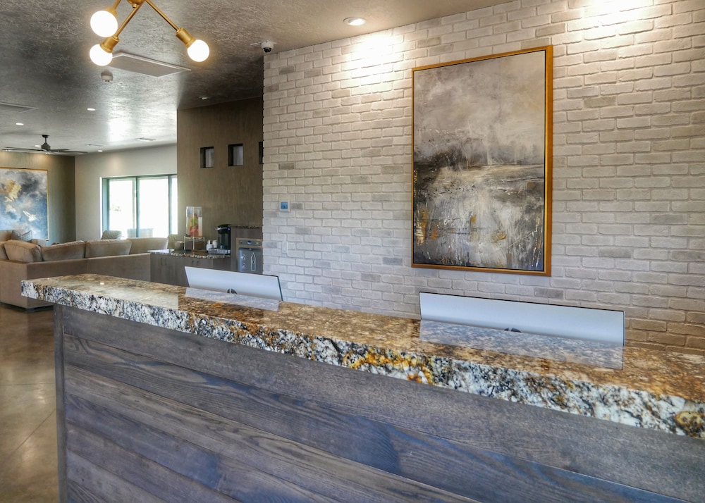 Red Mountain Resort - photo 3