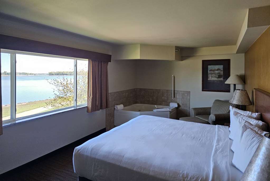 AmericInn by Wyndham Fort Pierre Conference Center - photo 19