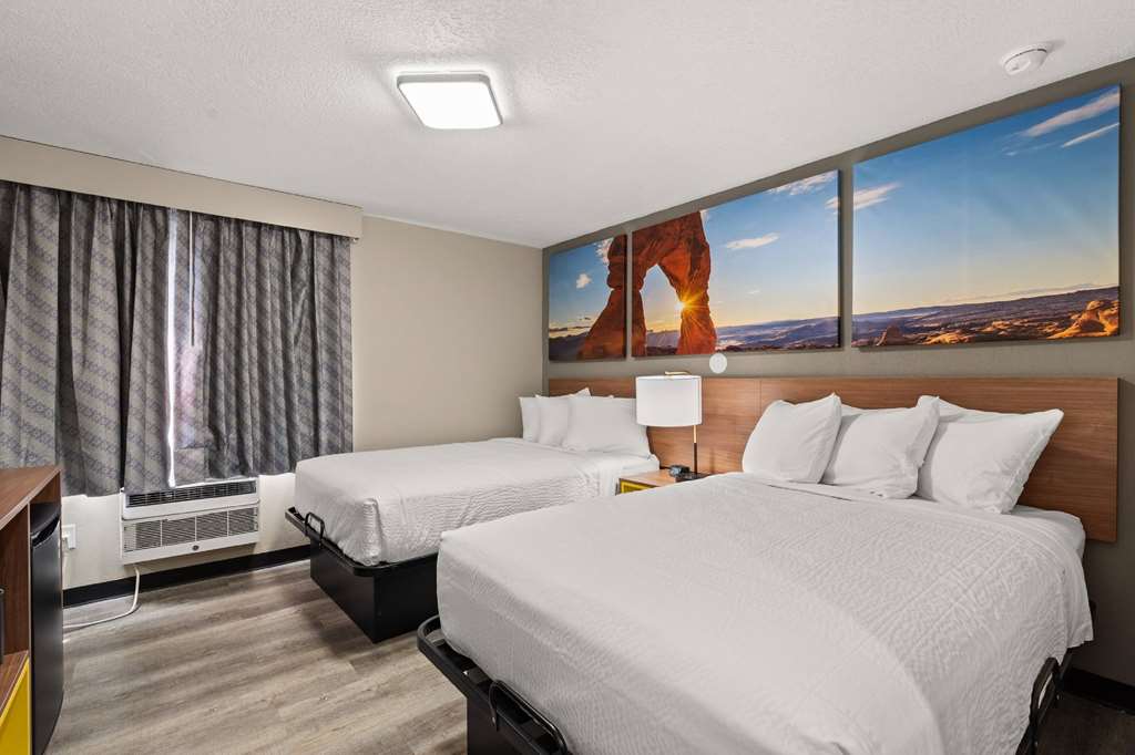 Days Inn by Wyndham Albuquerque I 25 - photo 33