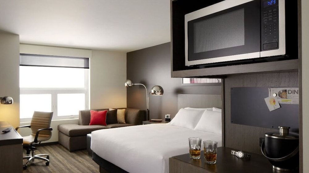 Hyatt House Auburn Hills Detroit - photo 6