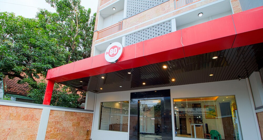 De 80's Ekonomi - last minute hotel in Jakarta