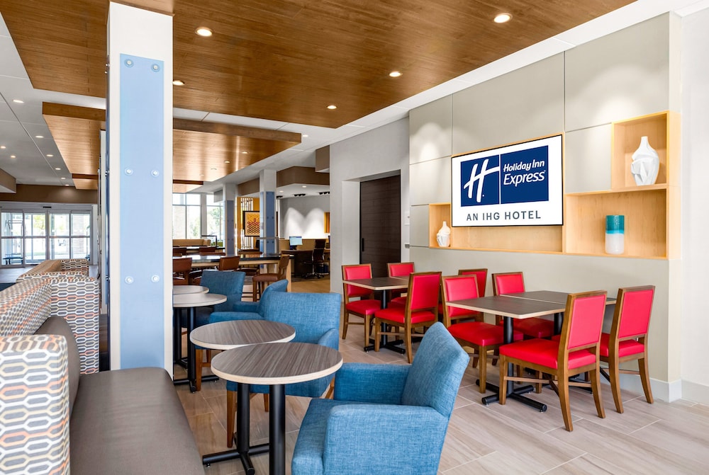 Holiday Inn Express & Suites Sanford Lake Mary by IHG - photo 30