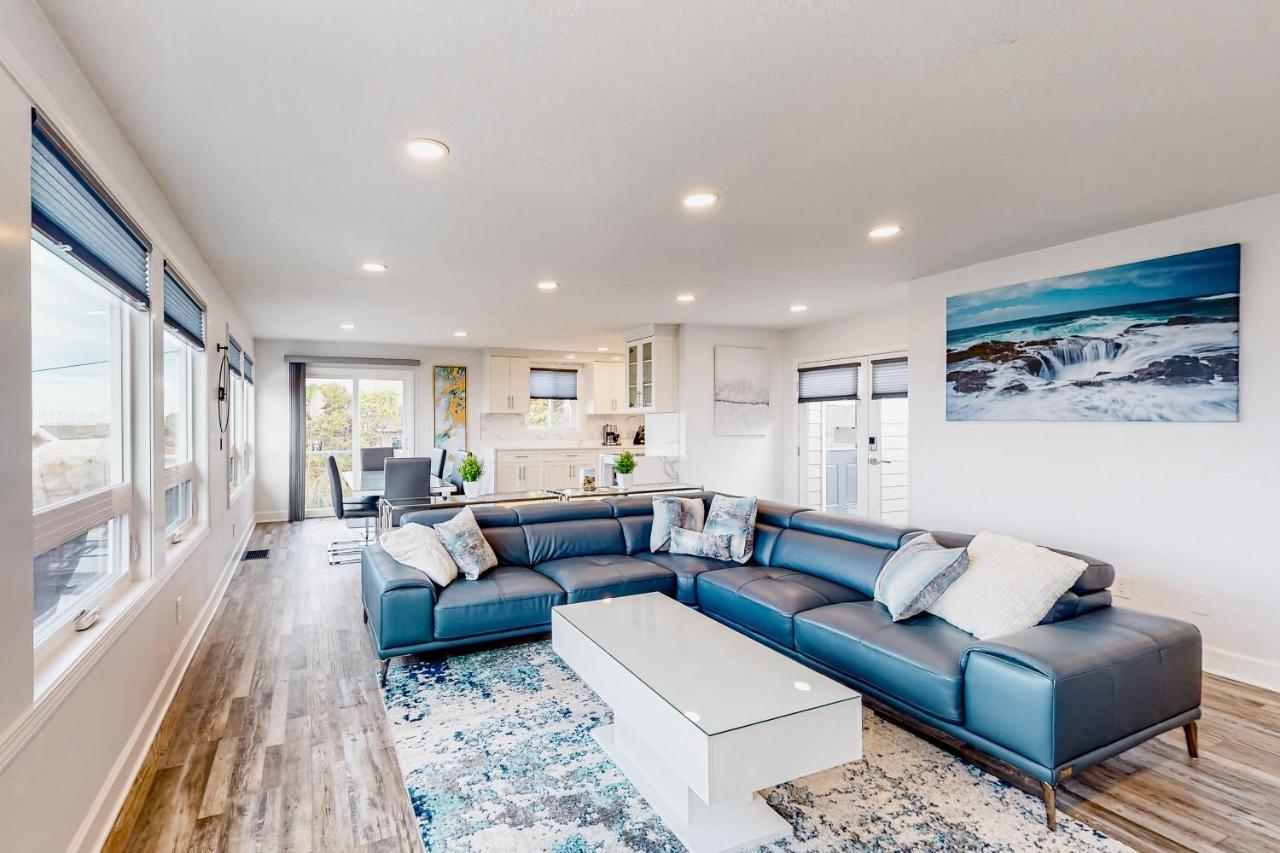 Loki’s Kingdom in Rockaway Beach, United States