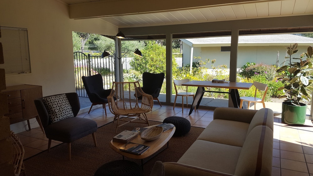 Contenta Inn - photo 3