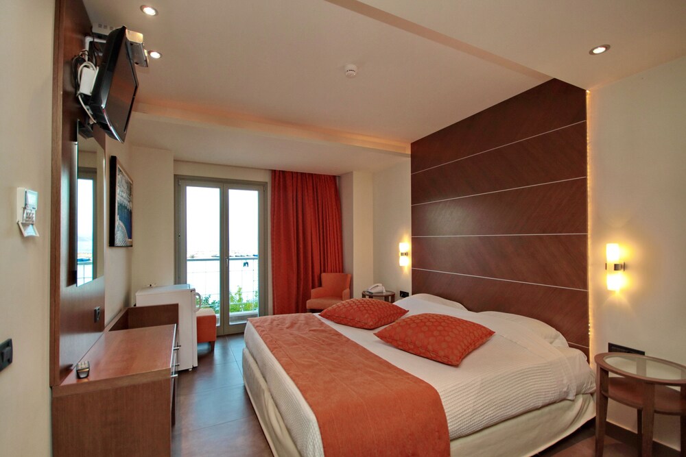 Astros Beach Boutique Hotel — Astros — photo 2