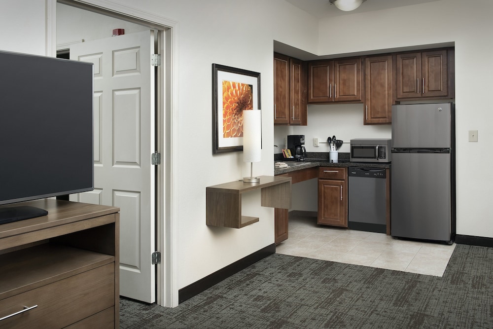 Staybridge Suites Greenville I 85 Woodruff Road by IHG - photo 17