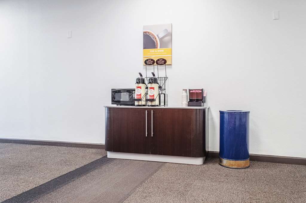Motel 6 Brockton MA - photo 24