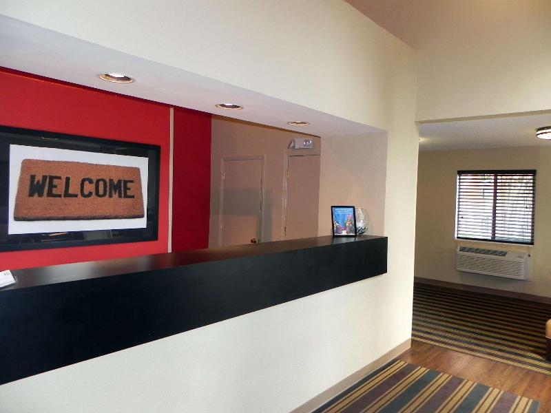 Extended Stay America Charlotte University Place E. McCullough Dr. - photo 7