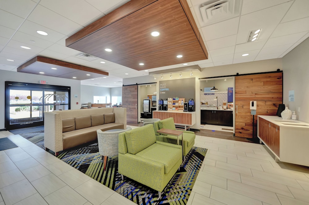 Holiday Inn Express Hotel & Suites Beatrice by IHG - photo 158