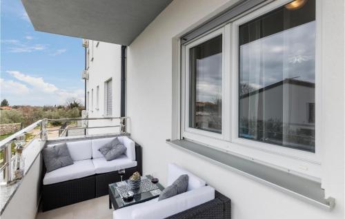 1 Bedroom Amazing Apartment In Peroj — 4-Star Luxury Hotel in Vodnjan, Croatia