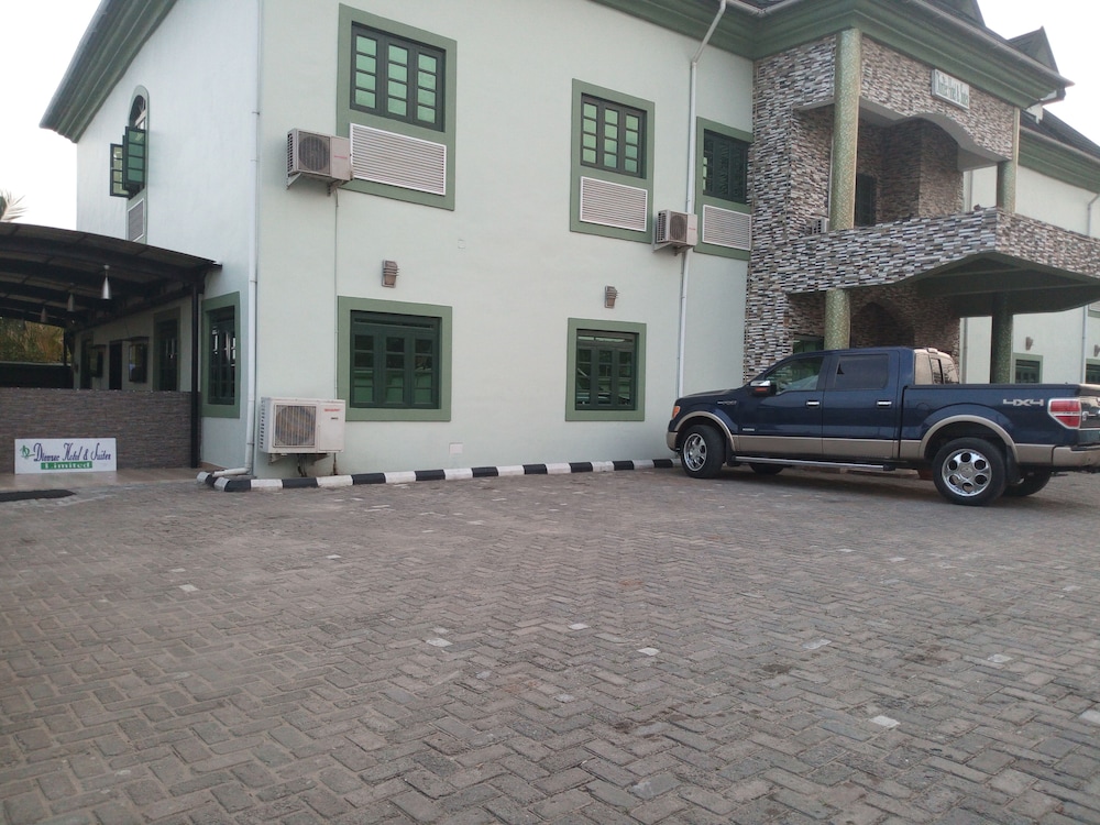 Dionzec Hotel & Suites - last minute hotel in Lagos