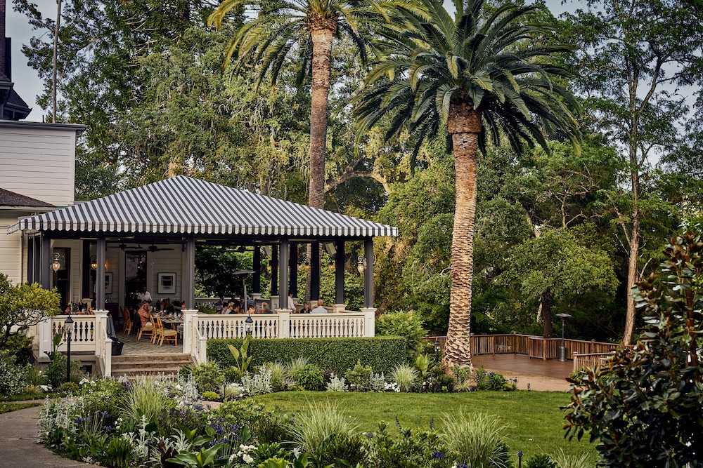 The Madrona - photo 26