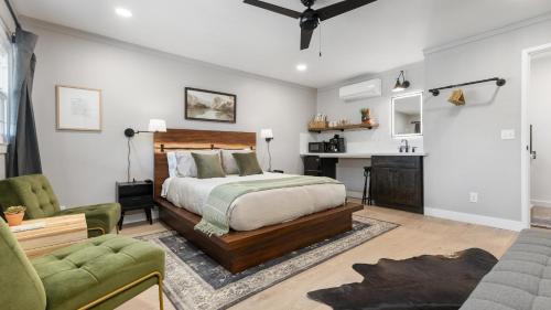 The Whitney Sequoia Motel Rm7 — Three Rivers