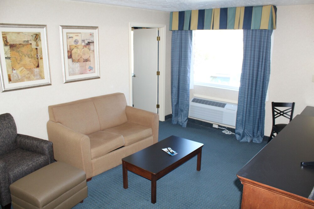Baymont by Wyndham Branson Theatre District - photo 51
